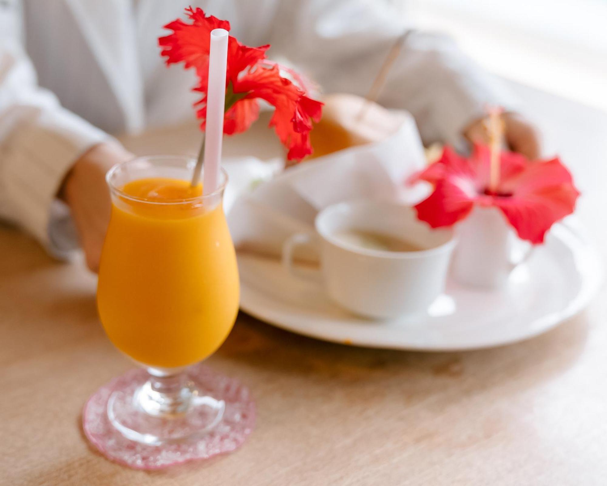 Alaise De Bale Ishigaki Hotel Ishigaki  Bagian luar foto