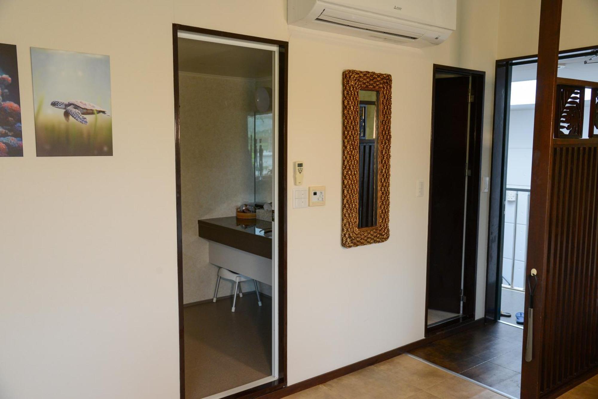 Alaise De Bale Ishigaki Hotel Ishigaki  Bagian luar foto