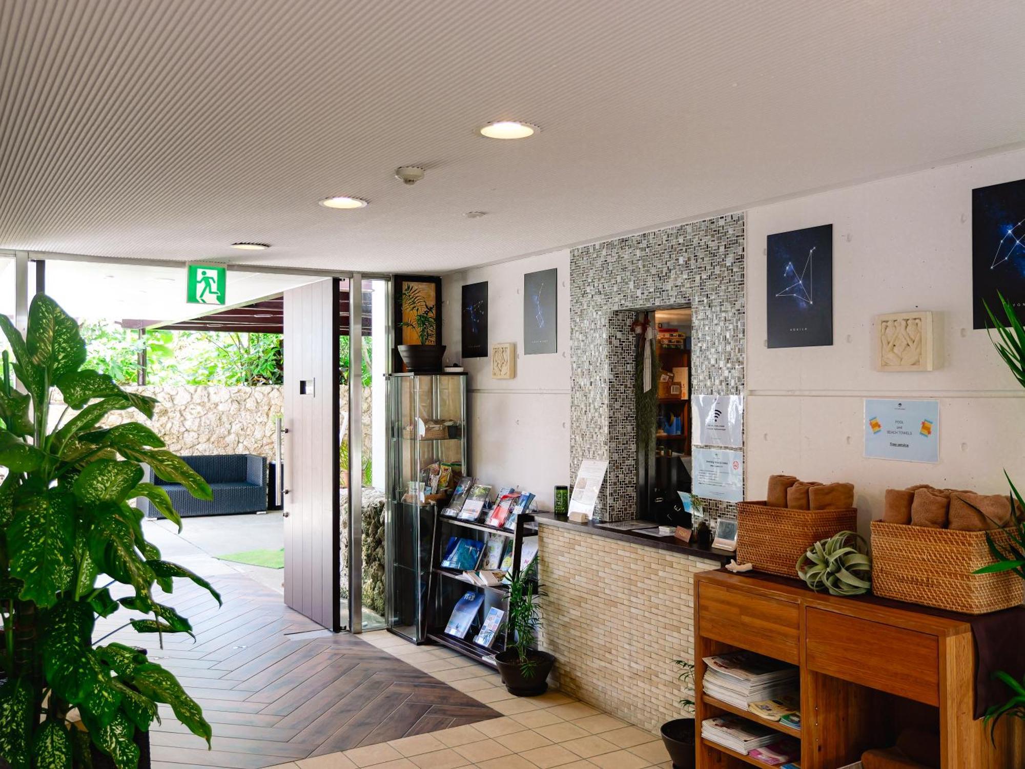 Alaise De Bale Ishigaki Hotel Ishigaki  Bagian luar foto